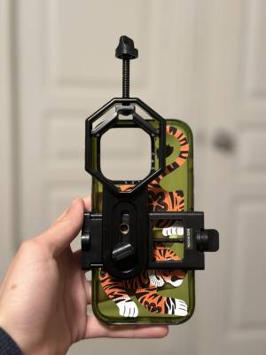 phone_mount_equipped_.jpg
